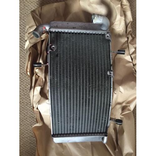Ducati 748 radiator