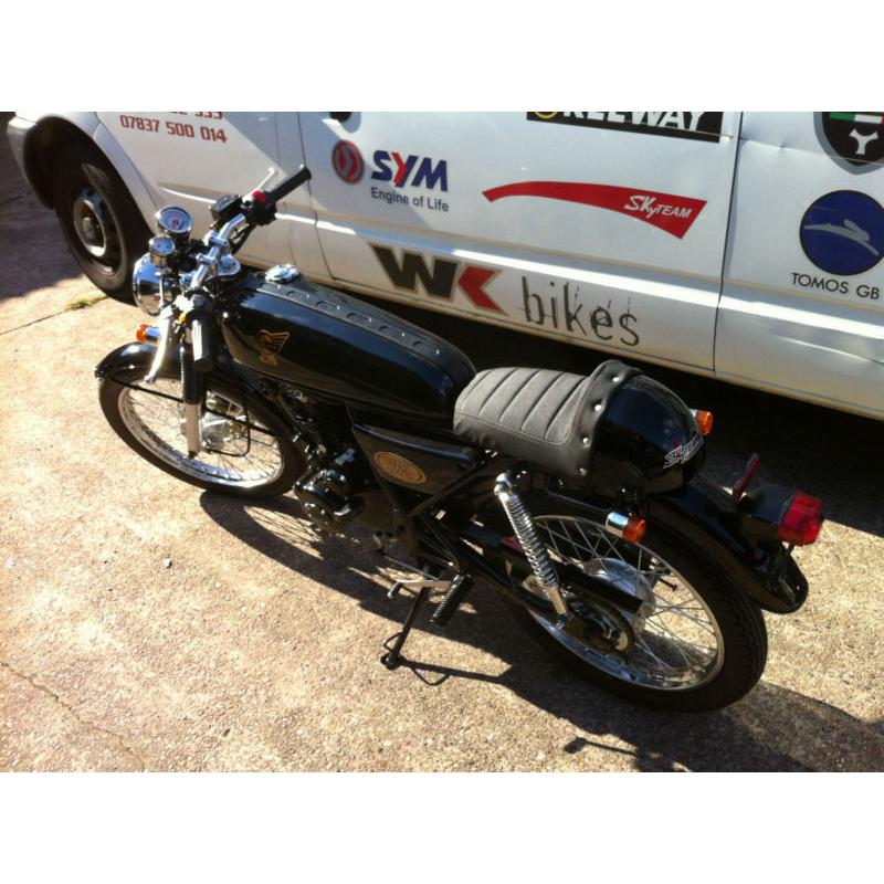 Skyteam Ace 123cc 125 Naked 125. retro. cafe racer.learner legal.