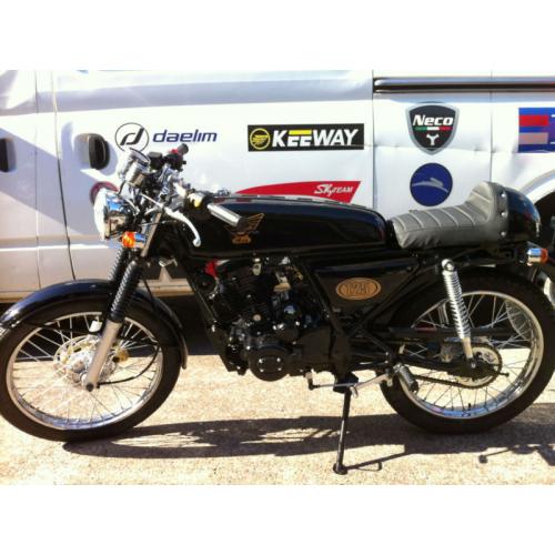 Skyteam Ace 123cc 125 Naked 125. retro. cafe racer.learner legal.