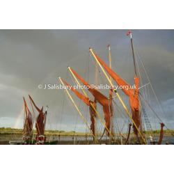 Experianced photographer for hire for parties, events and portrait work.