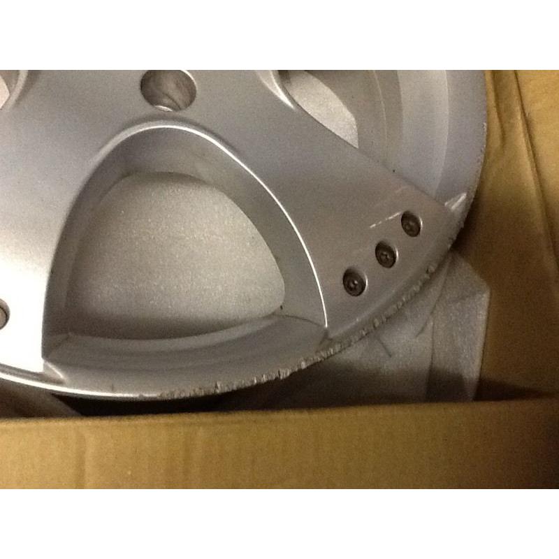 Two Vauxhall corsa Sri alloy wheels
