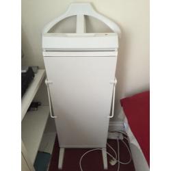 White Trouser Press very good condition!