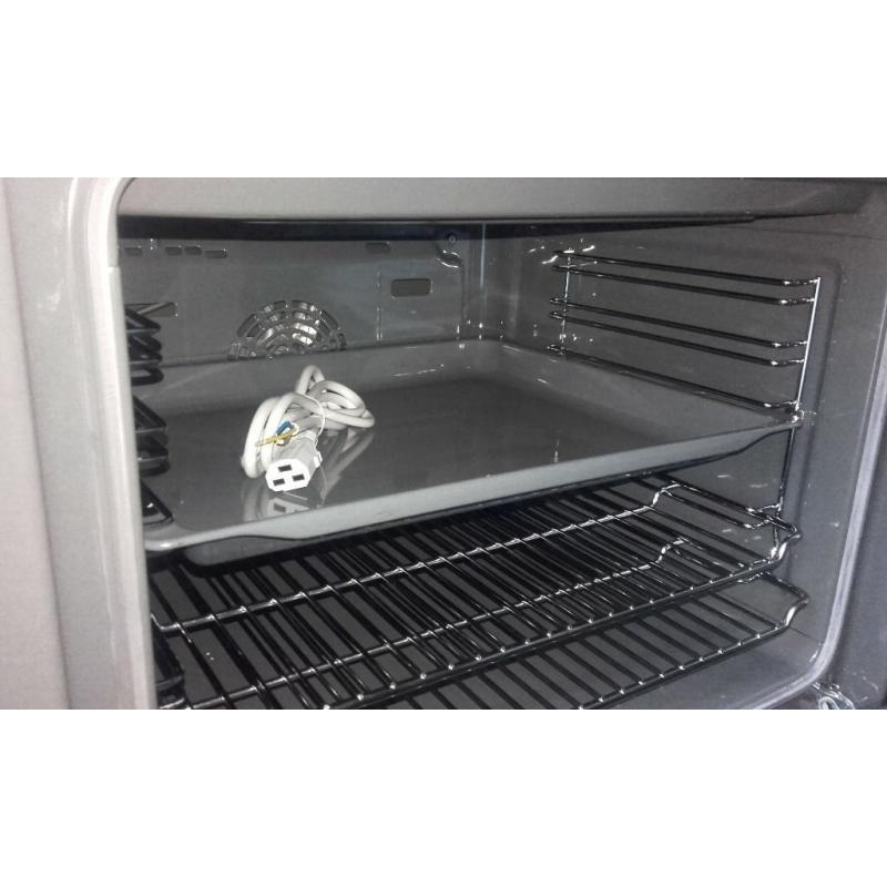 Brand New Bosch Integrated Electric Oven