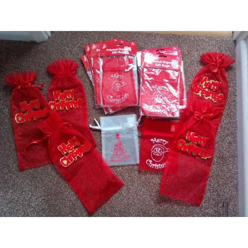 39 organza gift bags. Brand new. Will split quantity if required
