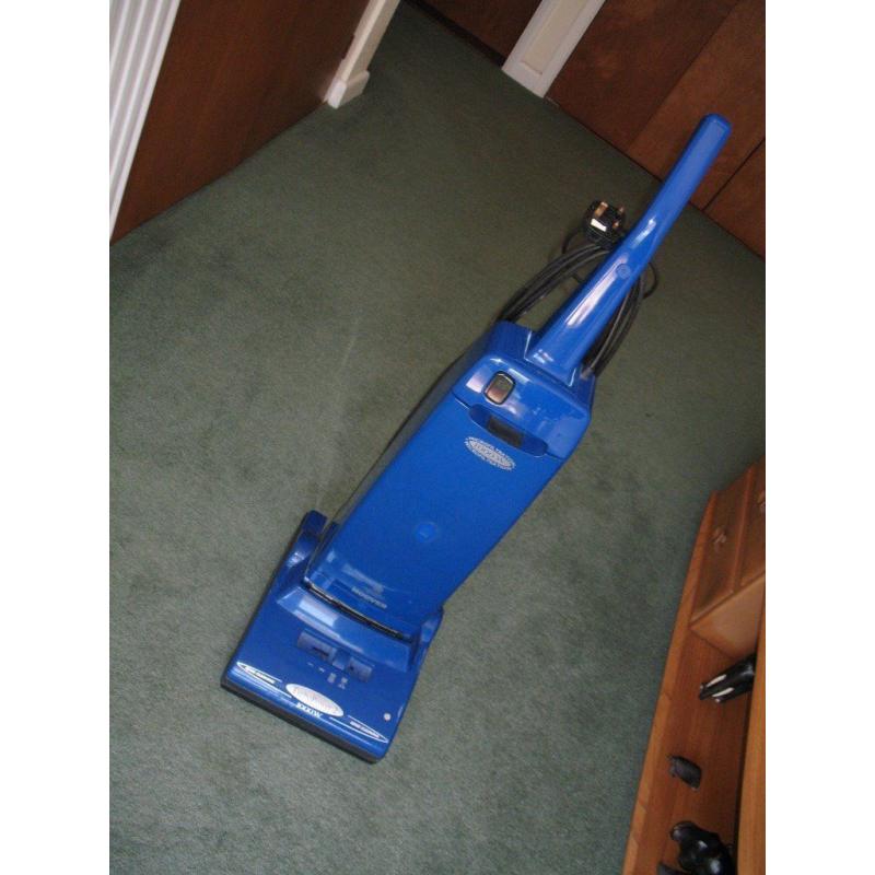 Hoover Turbo Vaccum, 1000 watt motor - strong suction. Surplus to requirements.