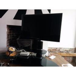 40 inch Samsung TV