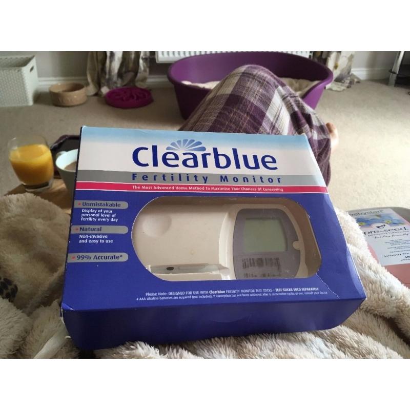Clearblue Fertility Monitor + Refill Fertility Tests