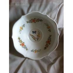 Aynsley Bowl, Modern, Well known shape and pattern