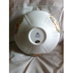 Aynsley Bowl, Modern, Well known shape and pattern