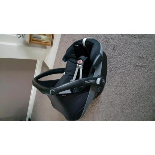 Maxi cosy pebble car seat