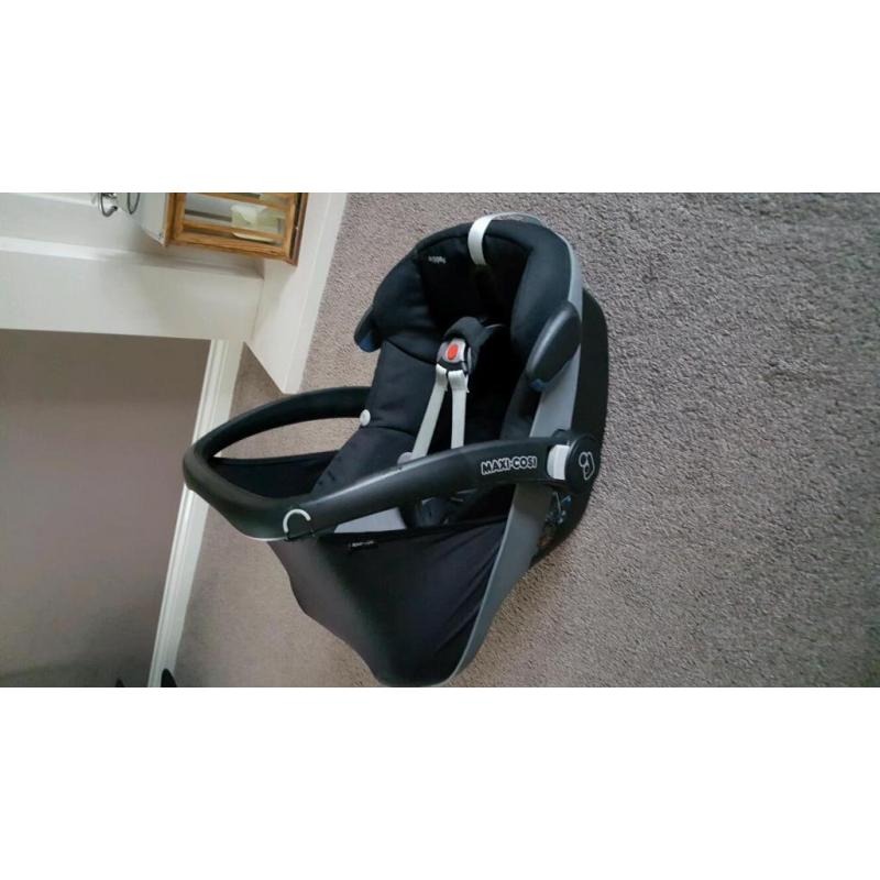 Maxi cosy pebble car seat
