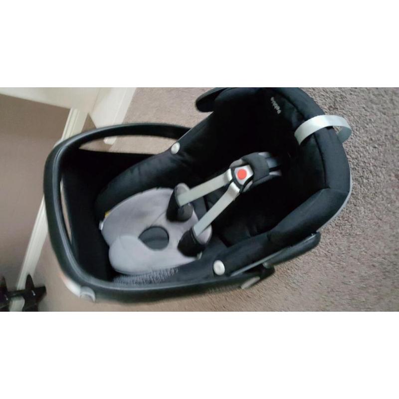 Maxi cosy pebble car seat