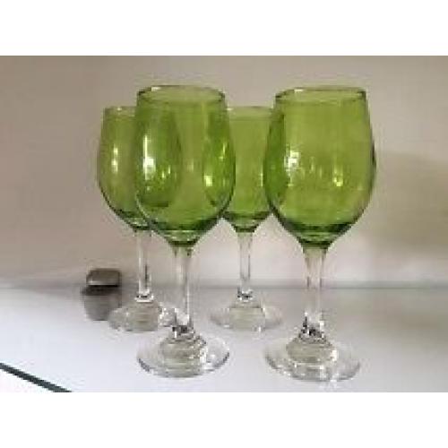 Glasses - selection of good quality glass ware.