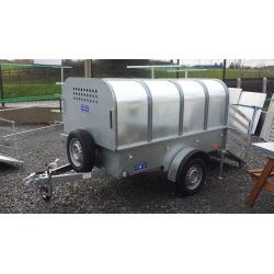 LIVESTOCK TRAILER, HAS REMOVABLE CANOPY - RAMP DOOR available at armagh trailers