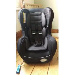 Car seat from birth to 4 years