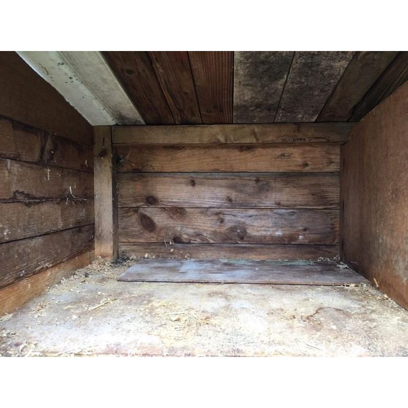 Rabbit hutch - 2 levels