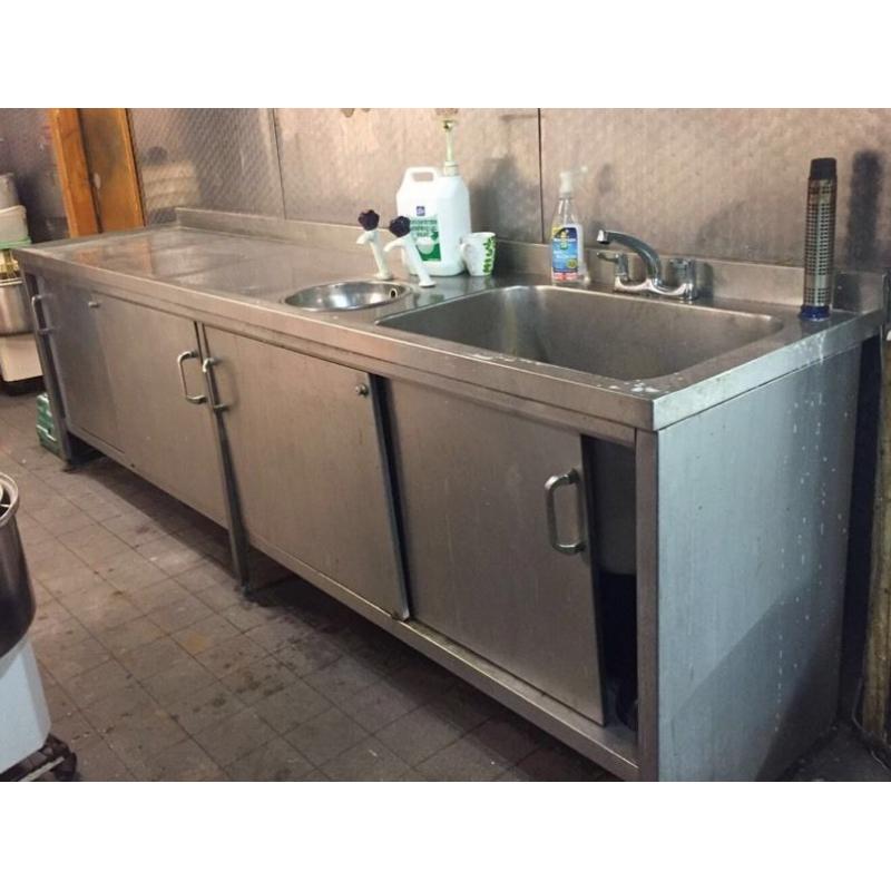Stainless steel commercial catering kitchen takeaway canteen cafe sink with taps
