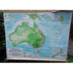 ORIGINAL LARGE VINTAGE SCHOOL MAP AUSTRALIA 1967 *EXCELLENT BRIGHT COLOURS*