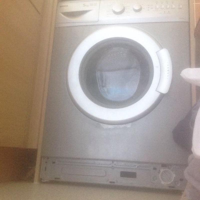 Silver beko washing mashing