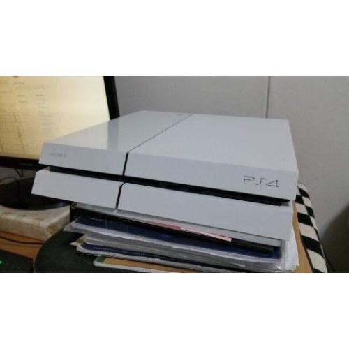 White ps4 2 controllers and 12 games