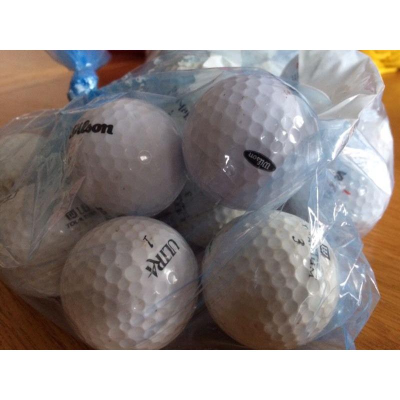 19 Wilson golf balls