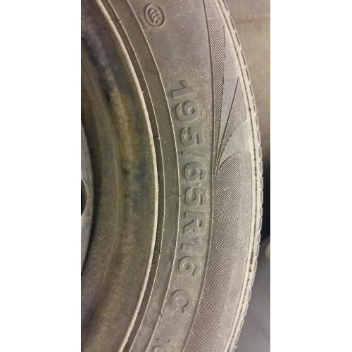 Commercial van tyres