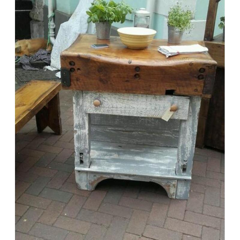 Bespoke pine kitchen butchers chopping block/ kitchen island