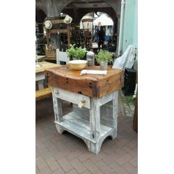 Bespoke pine kitchen butchers chopping block/ kitchen island