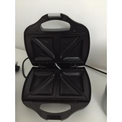 Sandwich maker