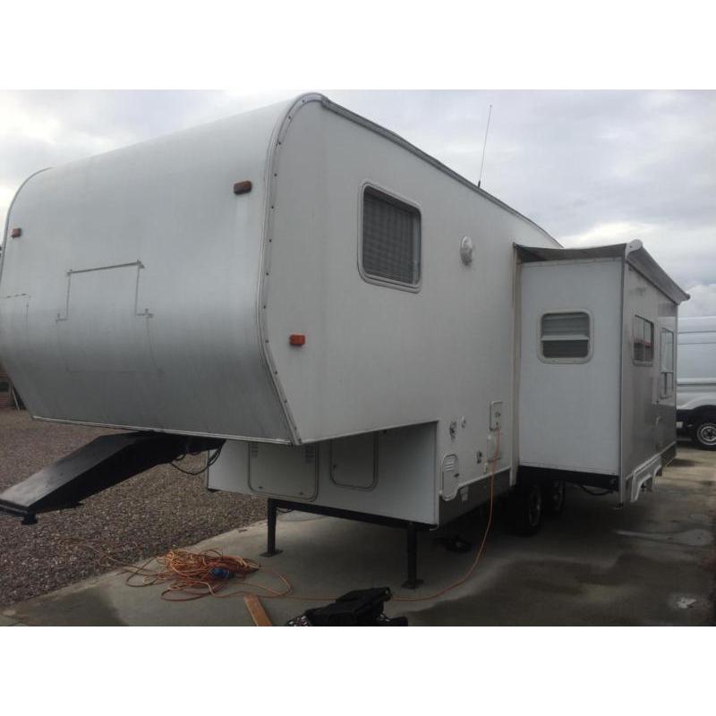 Xtreme lite Xt26rksl fifth wheel rv trailer 2006 year