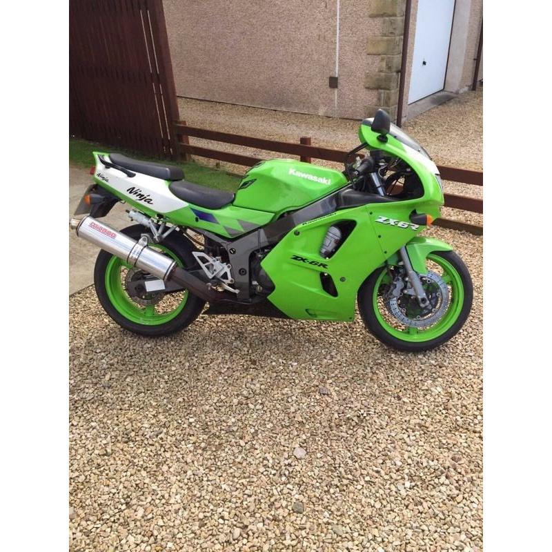 Kawasaki ZX 600-F3