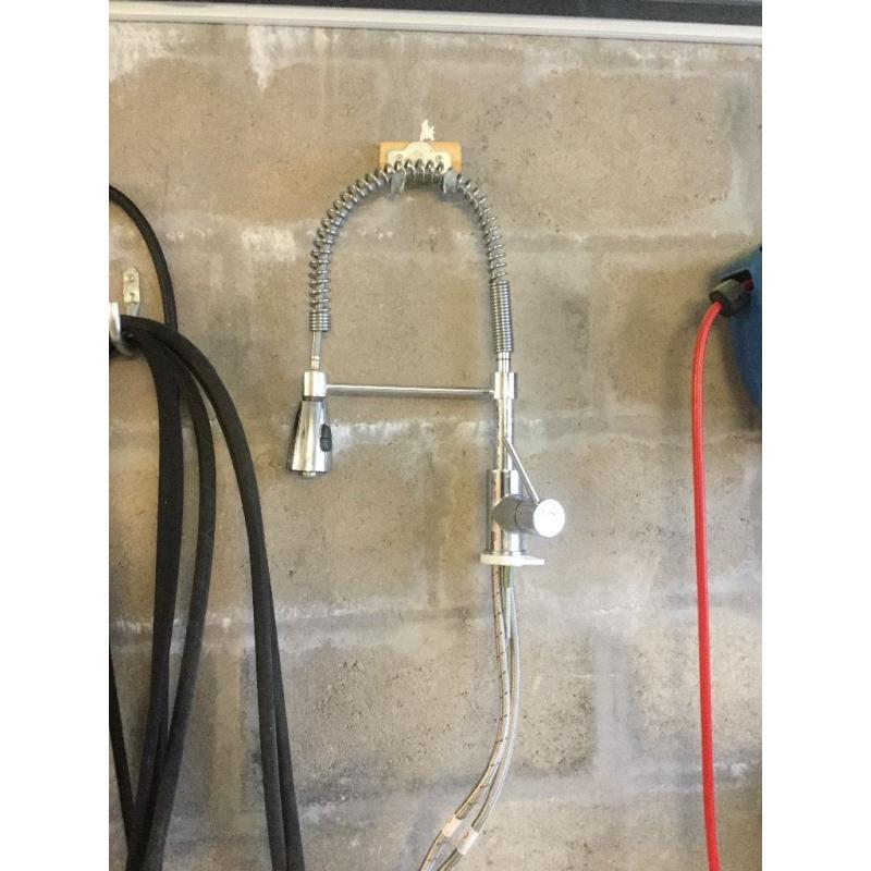 Pull out spray Mono mixer kitchen tap
