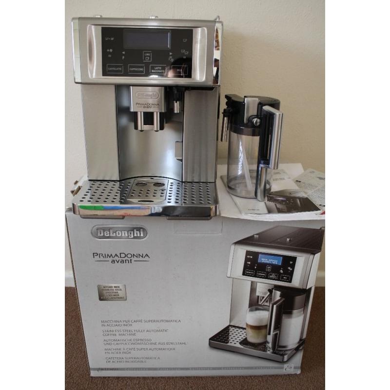De'Longhi Prima Donna Avant ESAM6700 15 Bar Bean to Cup Espresso + Cappuccino Machine - Boxed