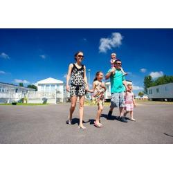 Static Caravan Nr Clacton-on-Sea Essex 3 Bedrooms 8 Berth ABI Hathaway 2004