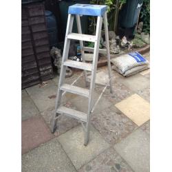Step ladder