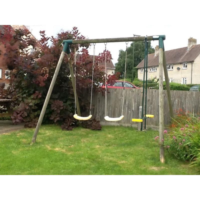 SWING SET 2 single yellow adjustable swings and a two seat sit on