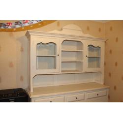 Shabby Chic Dresser
