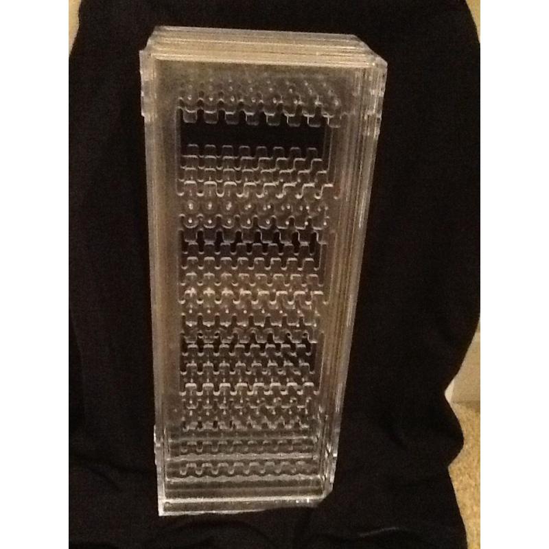 Folding earring holder/display stand with 4 panels. Perfect condition.