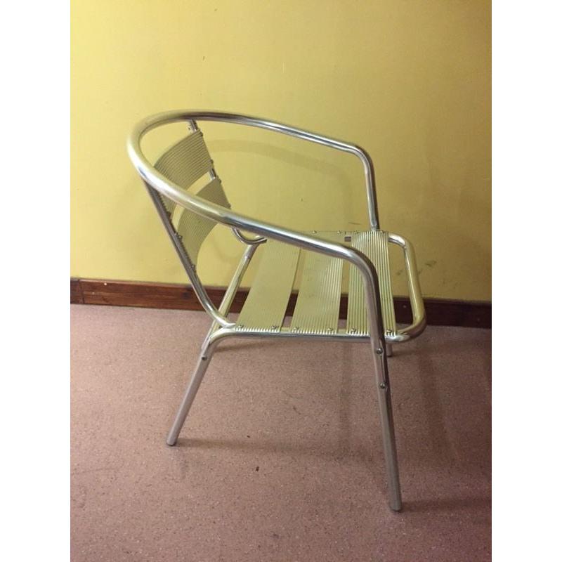 14x aluminium chairs . Good order.