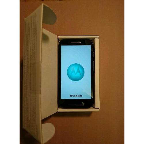 Motorola Moto E (Unlocked) Mobile Phone