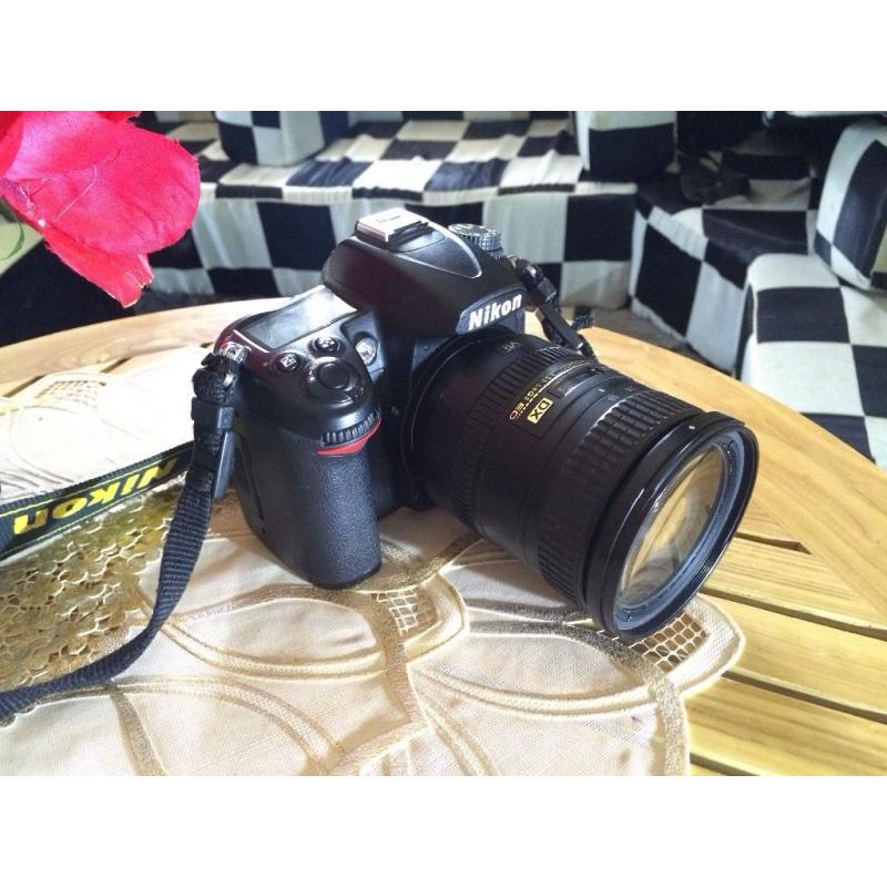 Used Nikon D7000 Digital SLR Camera With 18-200mm F3.5-5.6GB IF-ED AF-S VR DX