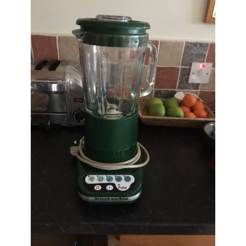 Kitchen Aid blender in green