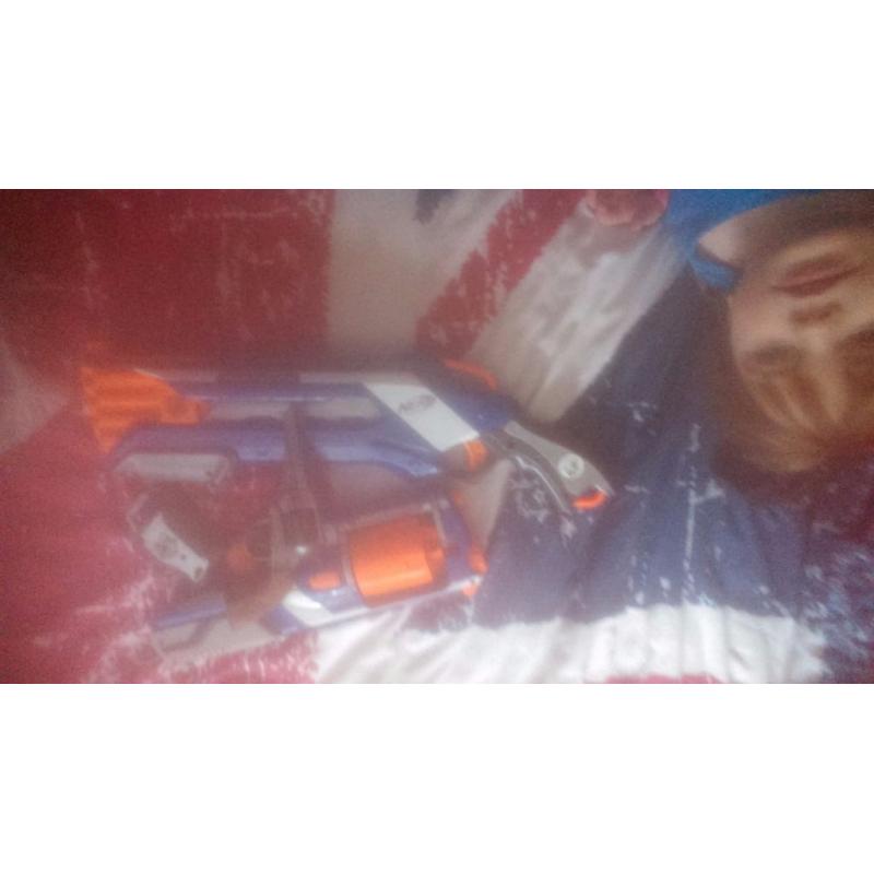 3 assorted toy guns