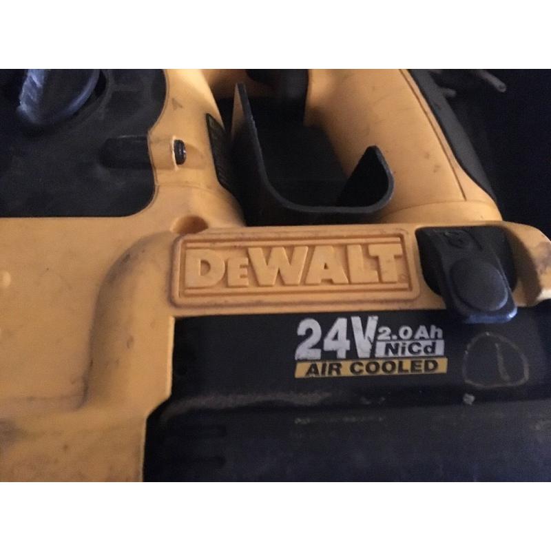 Dewalt cordless drill