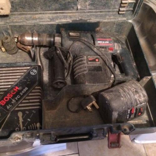 Bosch 24v sds drill. Swap for makita 18v battery