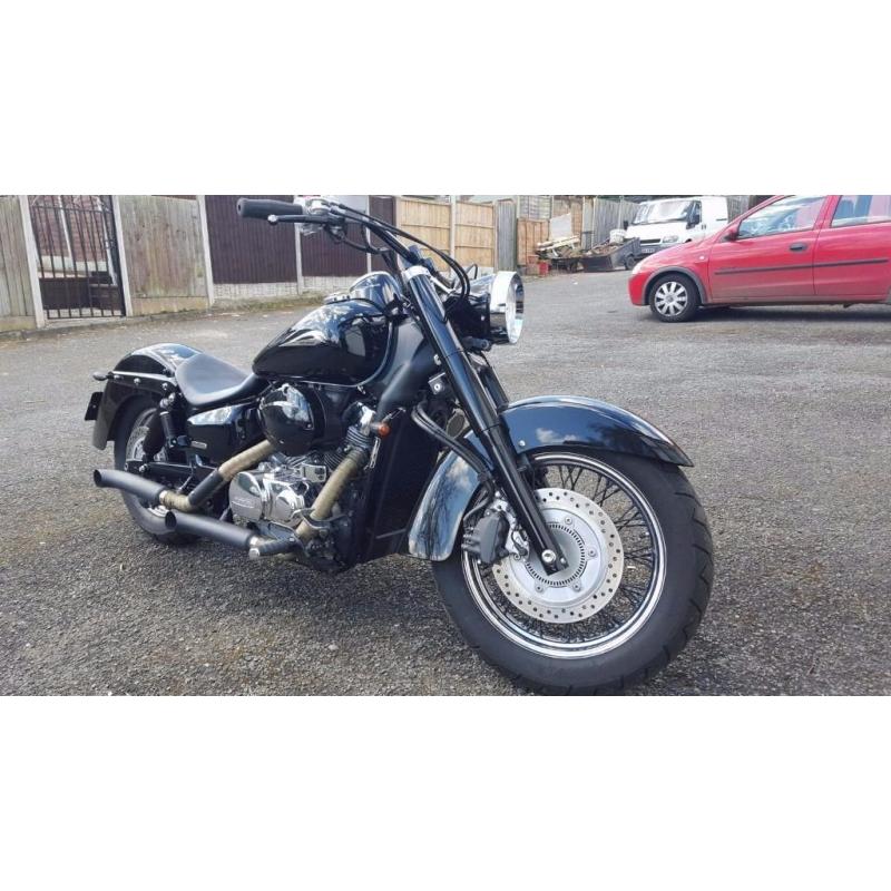 2012 HONDA SHADOW VT 750 CS-A BLACK Only 4000 miles on clock Excellent condition