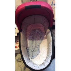 Mamas and papas carry cot