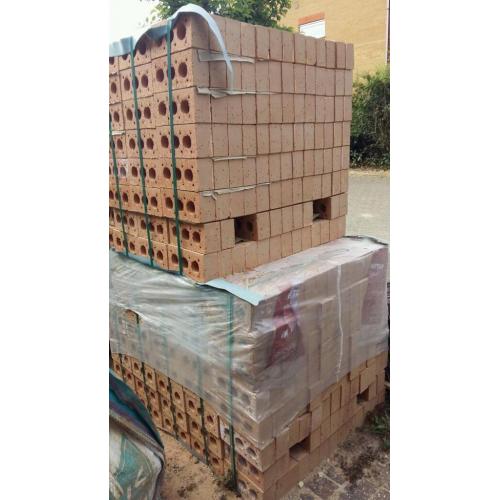 900 Brand New Bricks - Wienerberger Terca Sandalwood Yellow Multi 65mm