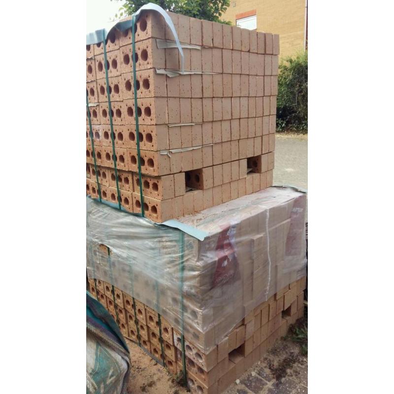 900 Brand New Bricks - Wienerberger Terca Sandalwood Yellow Multi 65mm
