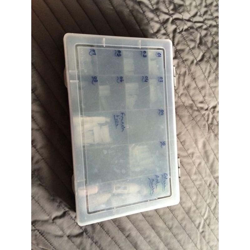 Acrylic nail starter kit